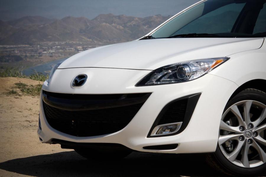  Mazda3 2010 года  (фото 41 из 59)